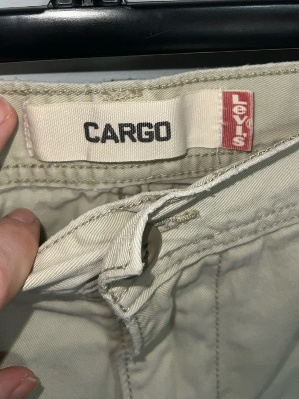 Levi's Men’s Vintage Cream Utility Versatile Casual Cargo Shorts Size 38 Waist